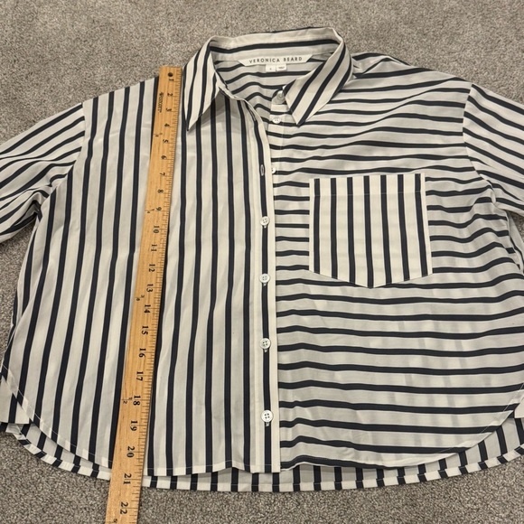Veronica Beard Aderes Striped Button Down Shirt in Marine/Off-White size 6 EUC - Picture 7 of 10